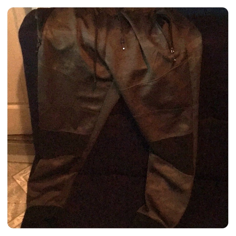Xois sweat pants